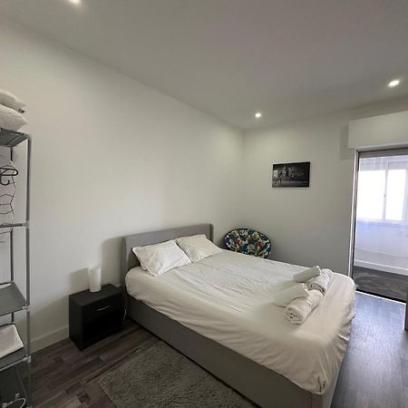 Sea View Apartment & 4 Minutes Walk To The Beach Paco de Arcos Ngoại thất bức ảnh