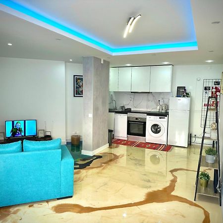 Sea View Apartment & 4 Minutes Walk To The Beach Paco de Arcos Ngoại thất bức ảnh